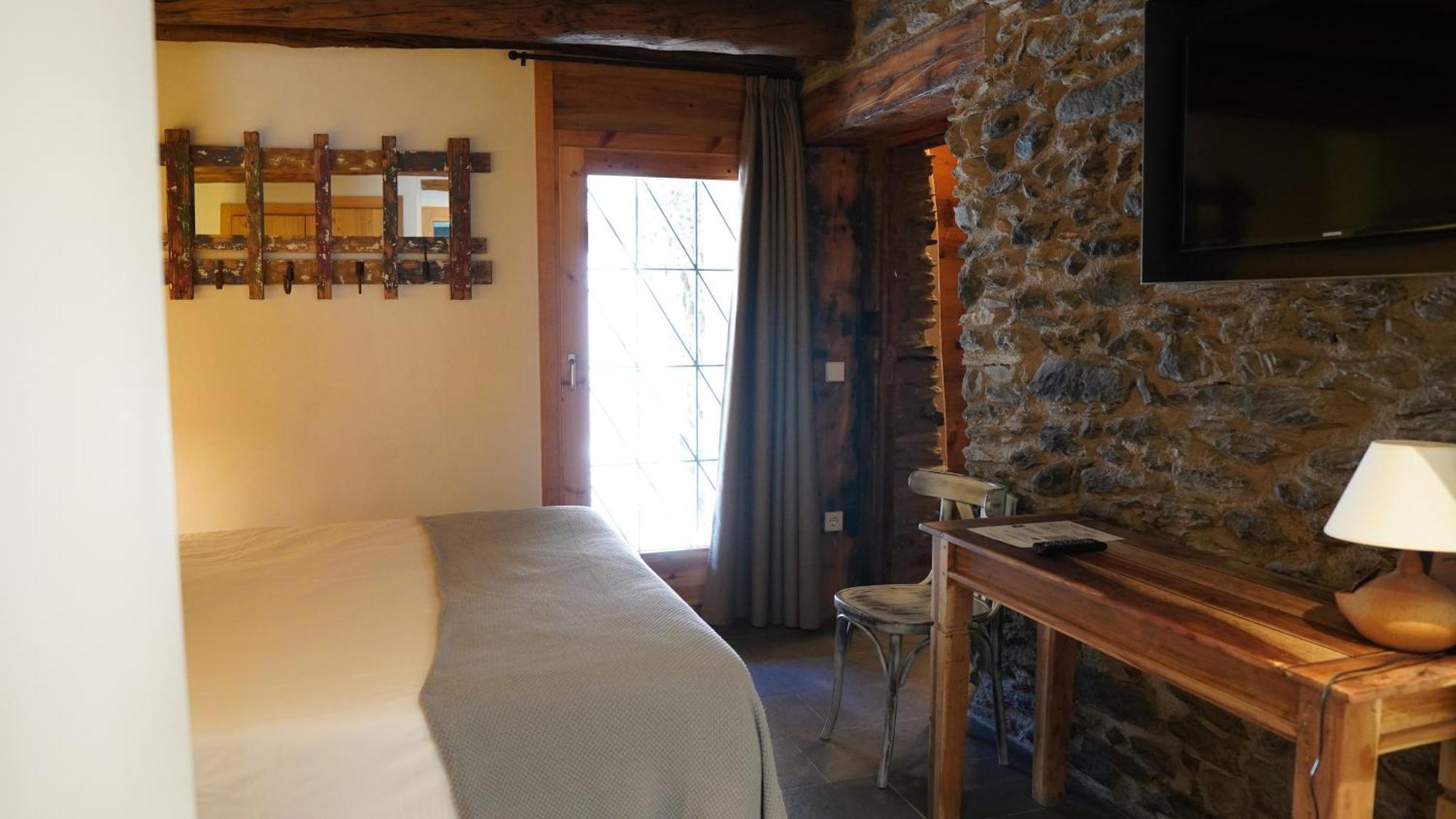 Cal Batlle Casa Rural La Cortinada Екстер'єр фото